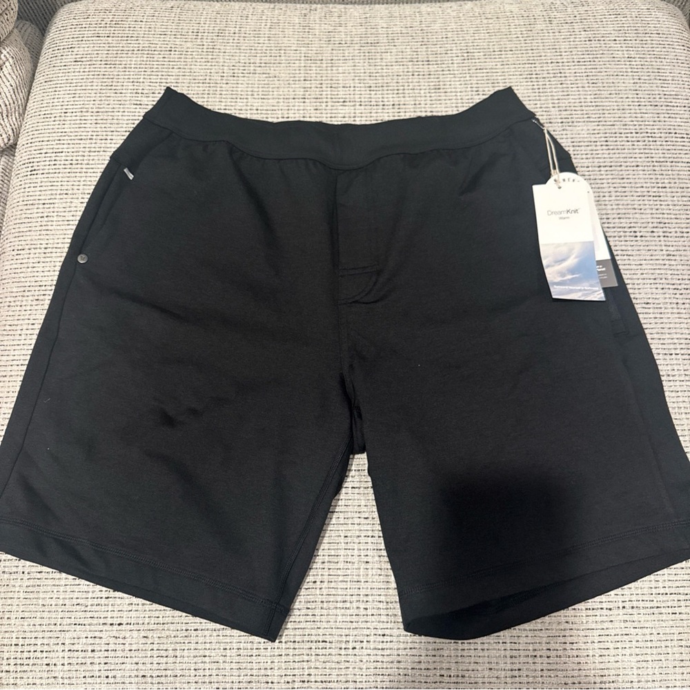Vuori Men's Black Coronado Athletic Shorts NWT Large